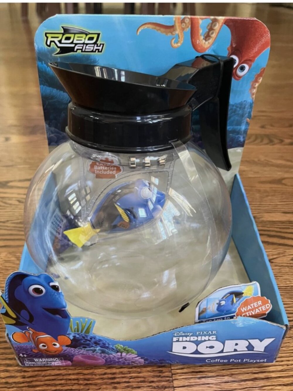 Finding Dory Robotic Fish Disney Pixar Rare Coffee Pot Playset Zuru Nemo Playset